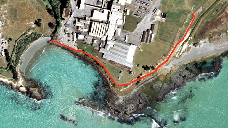 Asbestos-contaminated coastal walkway in Timaru remains close
